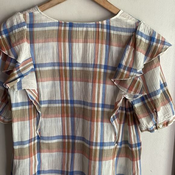Madewell V Neck Shoulder Ruffle Top in Plaid - Picture 12 of 16